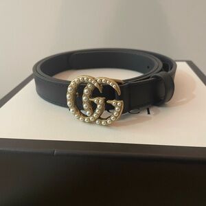 AUTHENTIC GUCCI : GG MARMONT THIN BELT WITH PEARLS